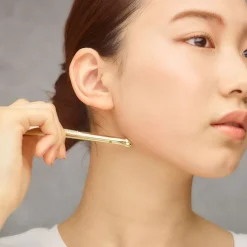 DECORTÉ AQ Concentrate Neck Cream