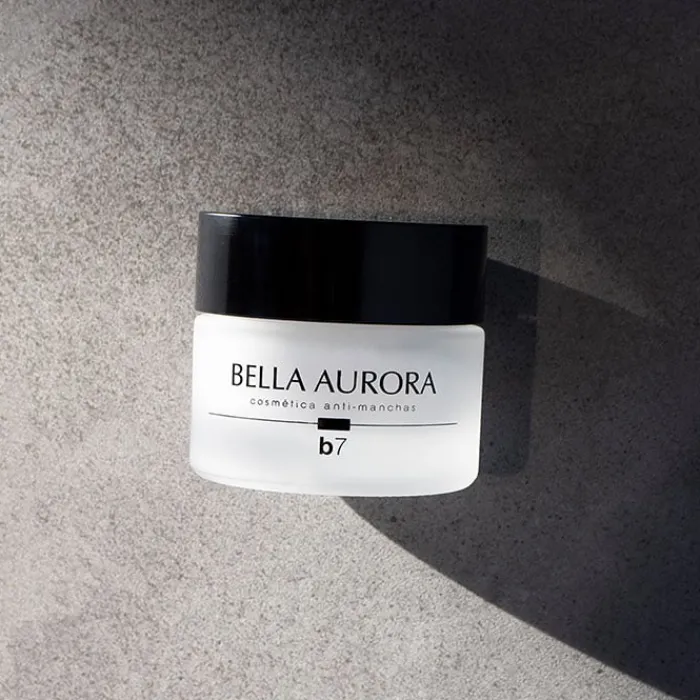 Bella Aurora B7 Anti-Manchas Regenerador Aclarante Piel Mixta-Grasa SPF15