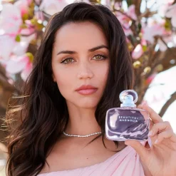 Mujer ESTÉE LAUDER Beautiful Magnolia