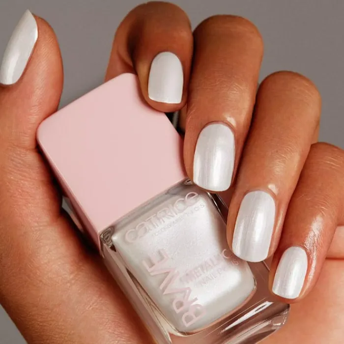 Catrice Brave Metallics Esmalte de Uñas