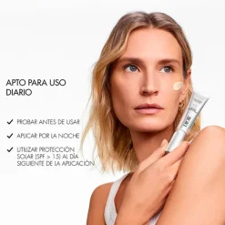 Dior CAPTURE TOTALE RETISHOT