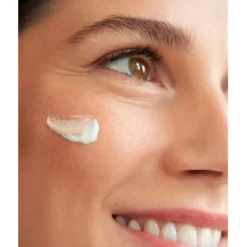 NIVEA Cellular Luminous630 Antimanchas Fluido Color