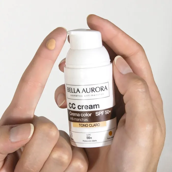 Bella Aurora Crema Color Anti-Manchas SPF50+