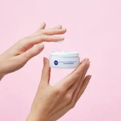 NIVEA Crema de Día Nutritiva