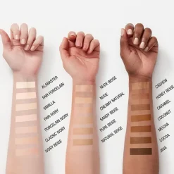 Hombre MAYBELLINE Dream Radiant Liquid