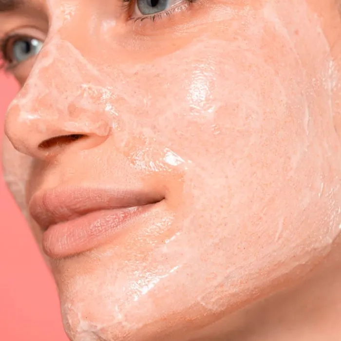 Freshly Cosmetics Exfoliating Rose Facial Cleanser