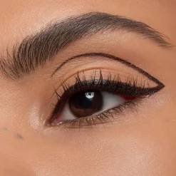 Hombre Essence Eyeliner Rotulador de Larga Duración