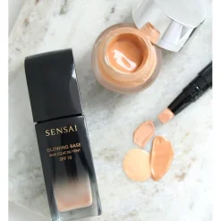 SENSAI Glowing Base