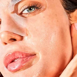 Iroha Nature Mascarilla Iluminadora con Pitahaya