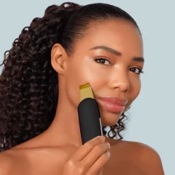 Geske MicroCurrent Skin Scrubber & Blackhead Remover 9 in 1