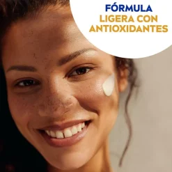 NIVEA Protección Facial Sensitive SPF50