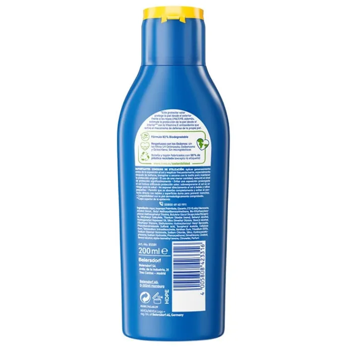 NIVEA Protege & Hidrata Loción Solar SPF30