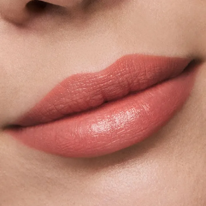 ESTÉE LAUDER Pure Color Hi-Lustre Lipstick