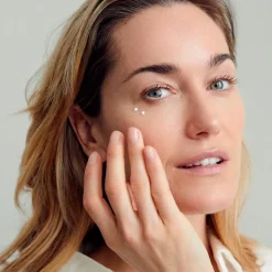 NIVEA Q10 Plus Contorno de Ojos Anti-Arrugas