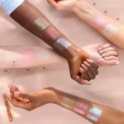 Catrice Space Glam Chrome Sombra Ojos Líquida