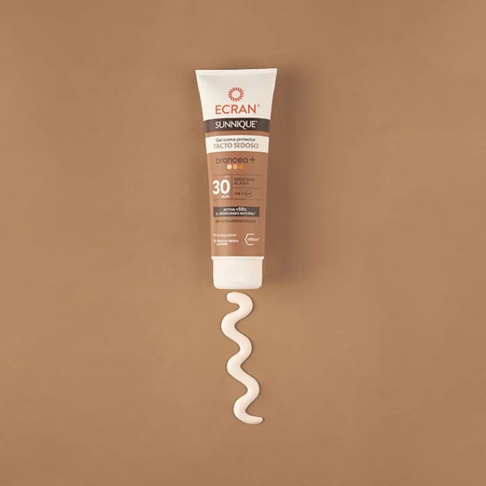 Ecran Sunnique Broncea+ Gel Crema SPF30